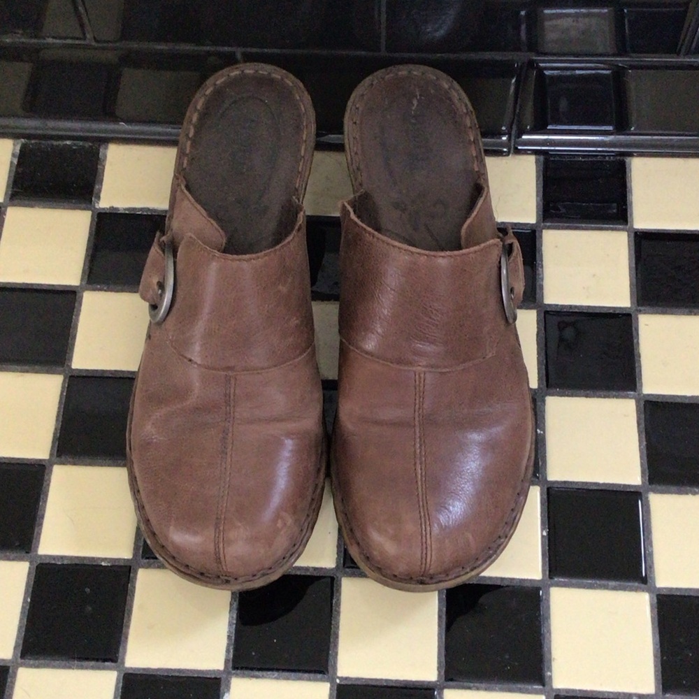 Born women’s Brown Leather Slip-On Clogs with Side Buckle